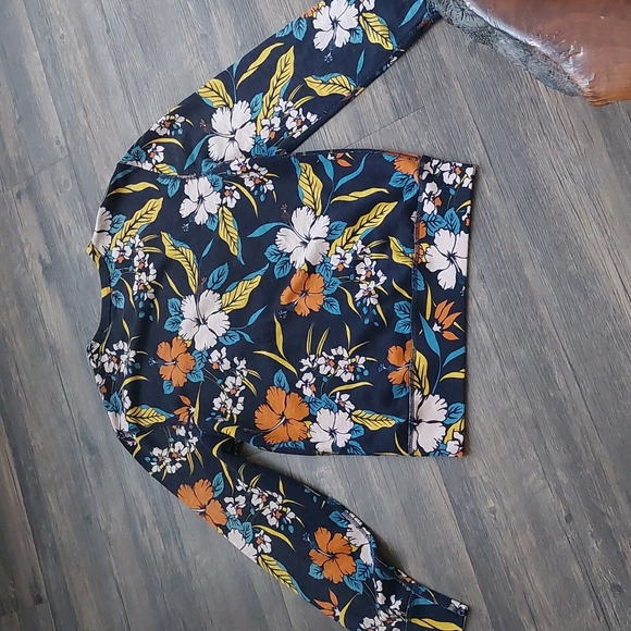 J. Crew cotton top,sweater - Picture 8 of 9